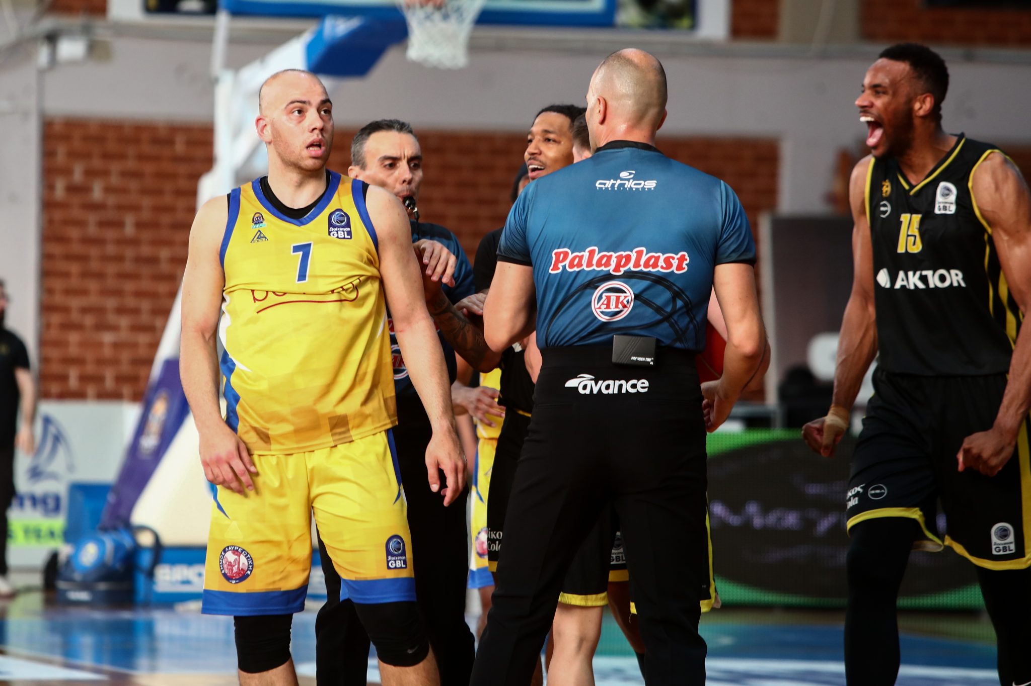 Λαύριο – Μαρούσι 81-95: Η ομάδα των Βορείων Προαστίων πέρασε από τη Λαυρεωτική και έριξε στην Elite League τους γηπεδούχους