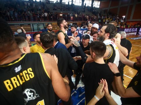 Μαρούσι: Πριμ ύψους 30.000 ευρώ στους παίκτες για την παραμονή τους στην κατηγορία