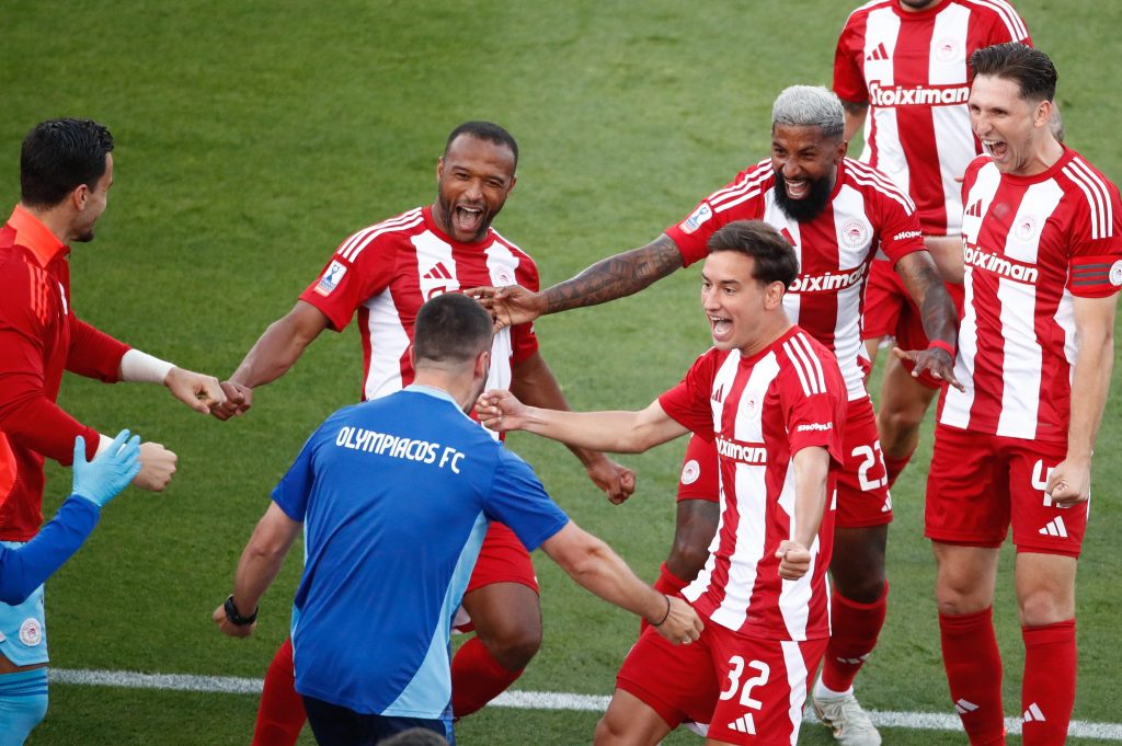 Το κόλπο στο φάουλ και το… μυστικό του Ιμπαγάσα (vid)