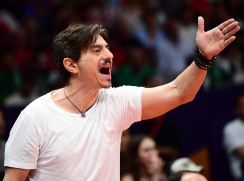 Γιαννακόπουλος: «Μόνο το 3-0 αποδεκτό, πάμε να τους διαλύσουμε»
