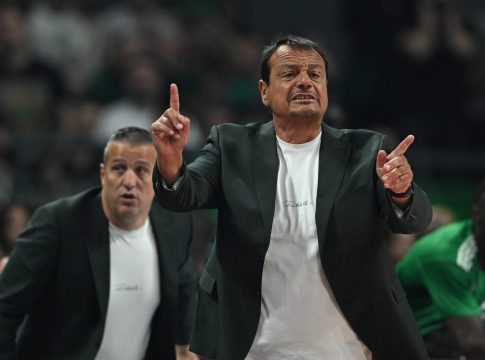 Αταμάν: «Αμυντικά κάναμε εξαιρετικό παιχνίδι – Δεν παίξαμε καλά στην επίθεση»