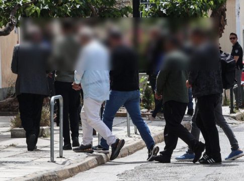 Ποινική δίωξη στα μέλη του κυκλώματος στα κτηματολογικά γραφεία – Αναζητούνται αλλά 60 άτομα