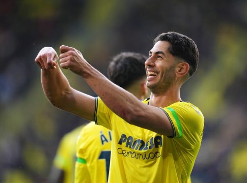 Φουλ για Champions League η Βιγιαρεάλ (3-0) – Τρίποντο παραμονής για την Αλαβές (1-0)