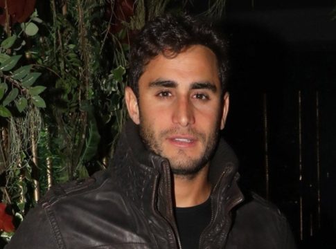 Νέα αρχή για τον Μάριο Καπότση: Σε σχέση με 25χρονη