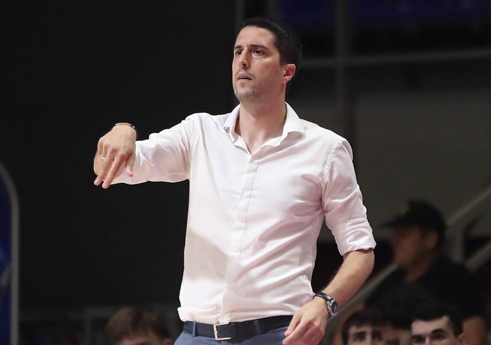 Αποθέωσε τον Ολυμπιακό ο προπονητής της Ιγκοκέα: «Ο τρόπος που παίζουν είναι απίστευτος»