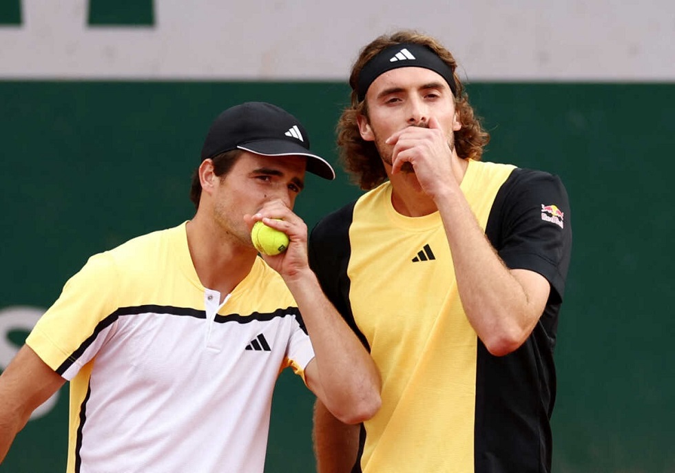 Roland Garros: Ήττα και αποκλεισμός για τα αδέρφια Τσιτσιπά στον πρώτο γύρο του διπλού