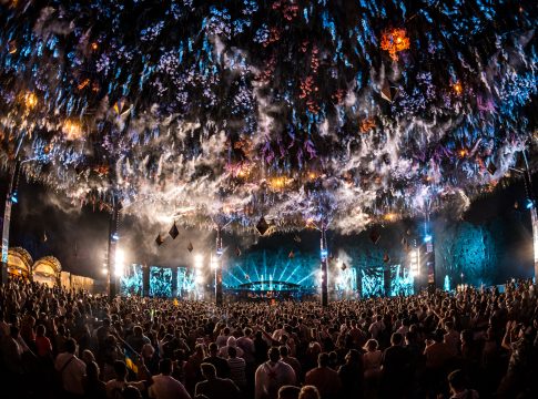 Ετοίμασε βαλίτσες για Tomorrowland!