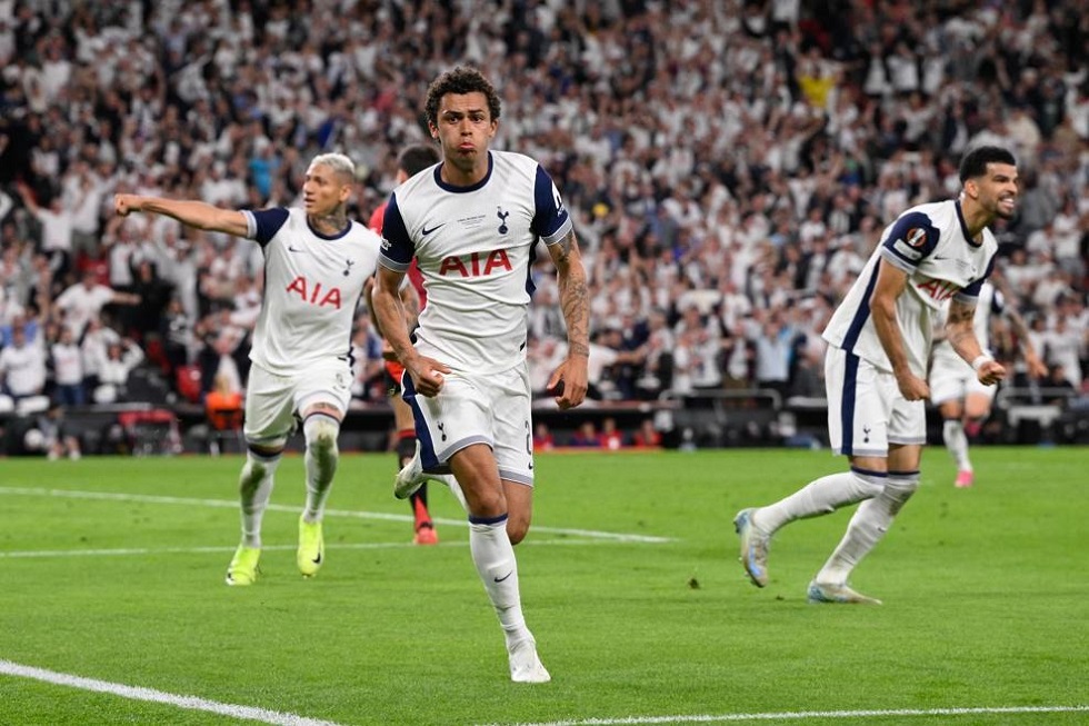 Τότεναμ – Μάντσεστερ Γιουνάιτεντ 1-0: Το πήραν οι Λονδρέζοι του Ποστέκογλου, τραγωδία οι «κόκκινοι διάβολοι»