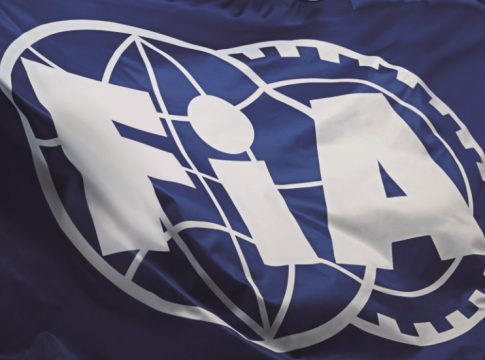 Η FIA μειώνει τις ποινές για τα… γαλλικά, μετά τις αντιδράσεις των οδηγών