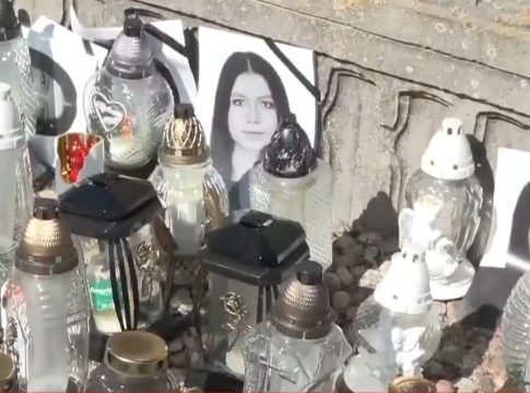 Οδοιπορικό στον τόπο δολοφονίας της 16χρονης – Το λεύκωμα για τη μητέρα της και οι ισχυρισμοί του 17χρονου