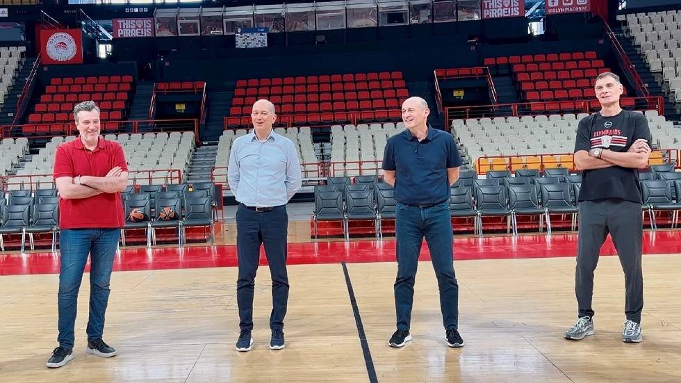 Στο ΣΕΦ οι Αγγελόπουλοι – Η ομιλία πριν το Final Four στο Άμπου Ντάμπι (vid)