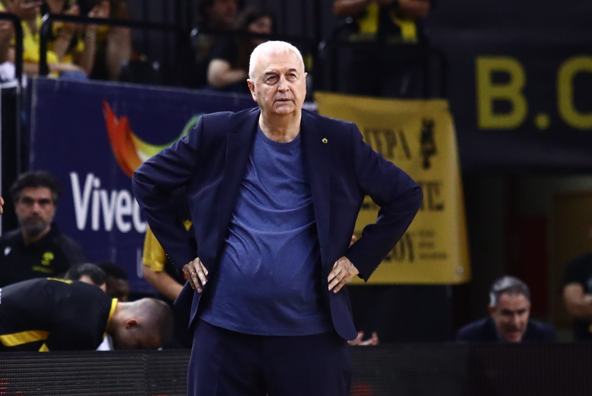 Επίσημο: Συνεχίζει με Σάκοτα η ΑΕΚ! (pic)