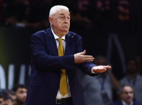 Σάκοτα για το μέλλον του στην ΑΕΚ: «Δεν φεύγω, εδώ θα είμαι, αλλά θα δούμε από ποια θέση»