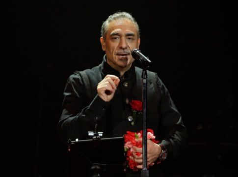 Μάγκας ο Σφακιανάκης: Τέλειωσε ο γάμος, αλλά δεν αφήνει τη γυναίκα του