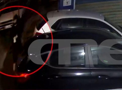 Βίντεο ντοκουμέντο με την 38χρονη να βάζει τη βόμβα έξω από την τράπεζα – Σοκάρουν οι κινήσεις της μέχρι την έκρηξη