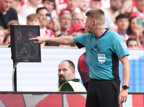 VAR: Πώς η τεχνολογία άλλαξε το παιχνίδι σε όλα τα σπορ