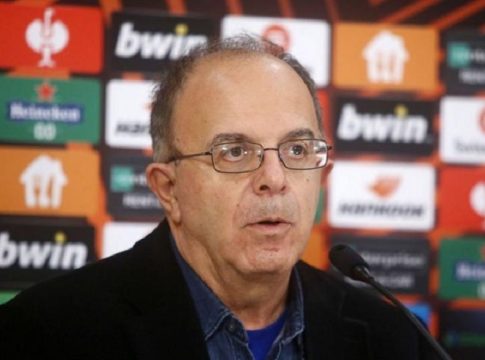Βερνίκος: «Ολυμπιακός και Πειραιάς είναι ένα – Δεν περιγράφεται η κατάκτηση του Conference League»