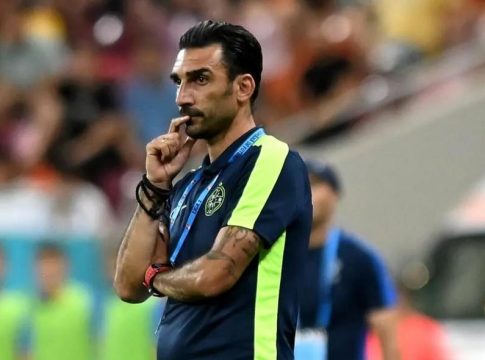 «Παραμένει στη Στεάουα ο Χαραλάμπους παρά τις κρούσεις που είχε από ελληνική ομάδα»