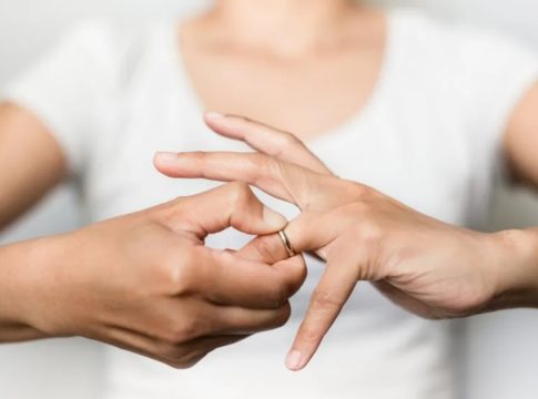 Νέος χωρισμός-βόμβα για δύο σταρ της ελληνικής showbiz!