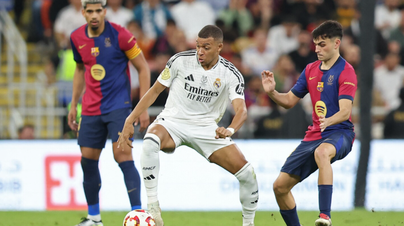 Μπαρτσελόνα – Ρεάλ Μαδρίτης: El Clasico με φόντο την κούπα της La Liga στο «Μονζουίκ»