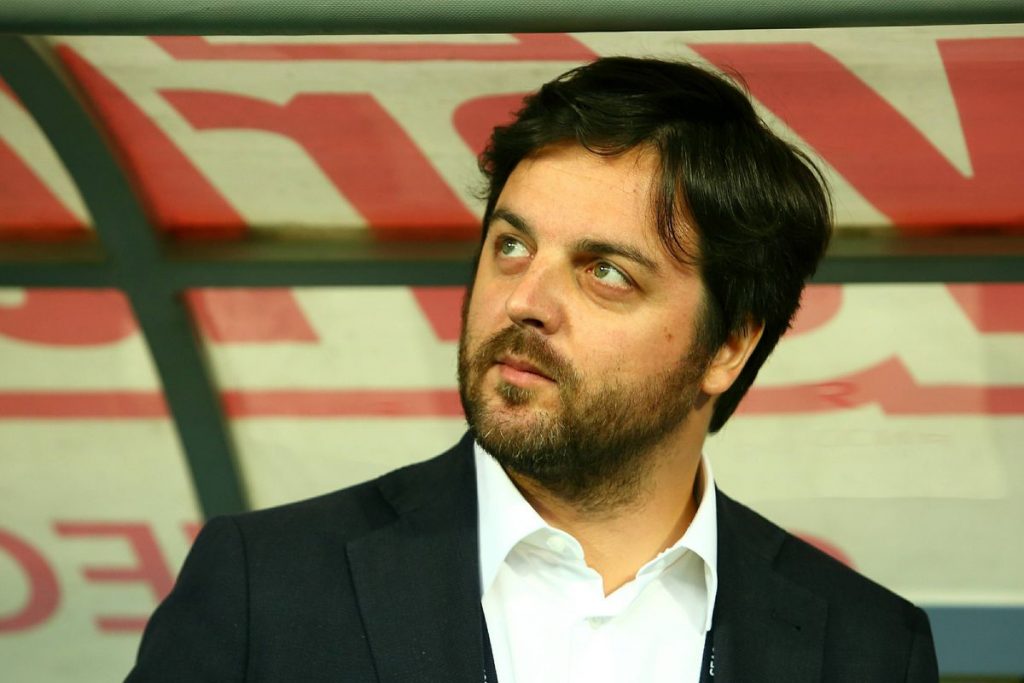Η ΑΕΚ ψάχνει προπονητή και ο Ριμπάλτα κάνει διακοπές στη Νάξο (pic)