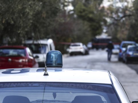 Περιστέρι: Ανταλλαγή πυρών ανάμεσα σε οδηγό Ι.Χ. και μοτοσικλετιστή – Αναζητούνται οι δράστες