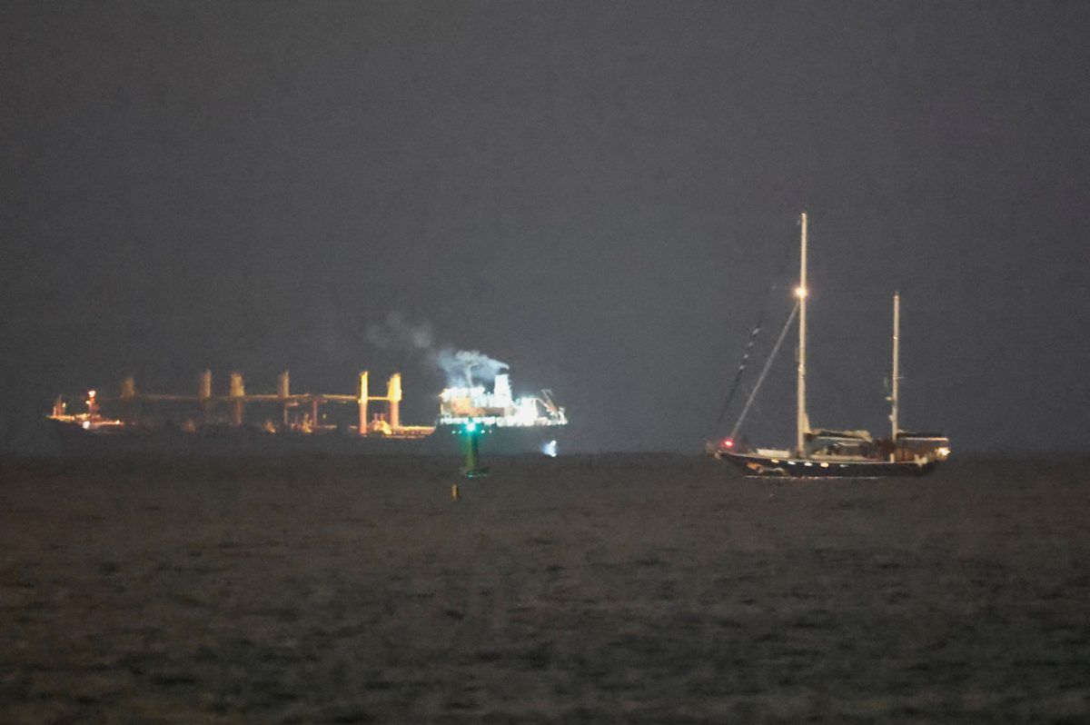 Υπό απέλαση οι ακτιβιστές του Madleen – Σφοδρές διεθνείς αντιδράσεις για την κατάληψή του σε διεθνή ύδατα