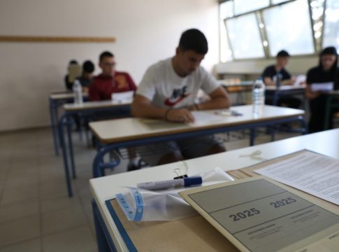 Οι πρώτες απαντήσεις για Λατινικά, Χημεία, Πληροφορική – Οι εκτιμήσεις για τη δυσκολία των θεμάτων