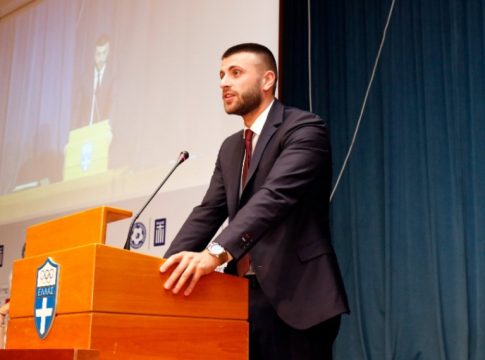 FIFA: «Απίστευτο επίτευγμα του Ολυμπιακού»