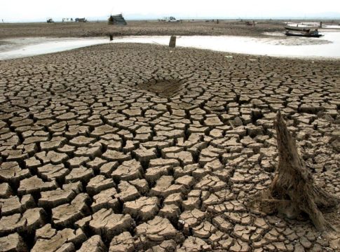 Η ΕΕ στον αγώνα κατά της λειψυδρίας – Επενδύσεις 15 δισ. από την Ευρωπαϊκή Τράπεζα για το νερό – «Καμπανάκι» για την Ελλάδα