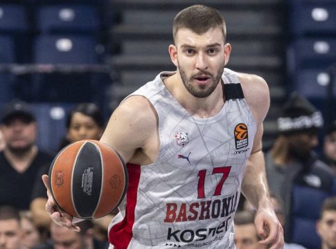 Sports Director της Μπασκόνια: «Βασίζομαι στο να μείνει ο Ρογκαβόπουλος αλλά…»
