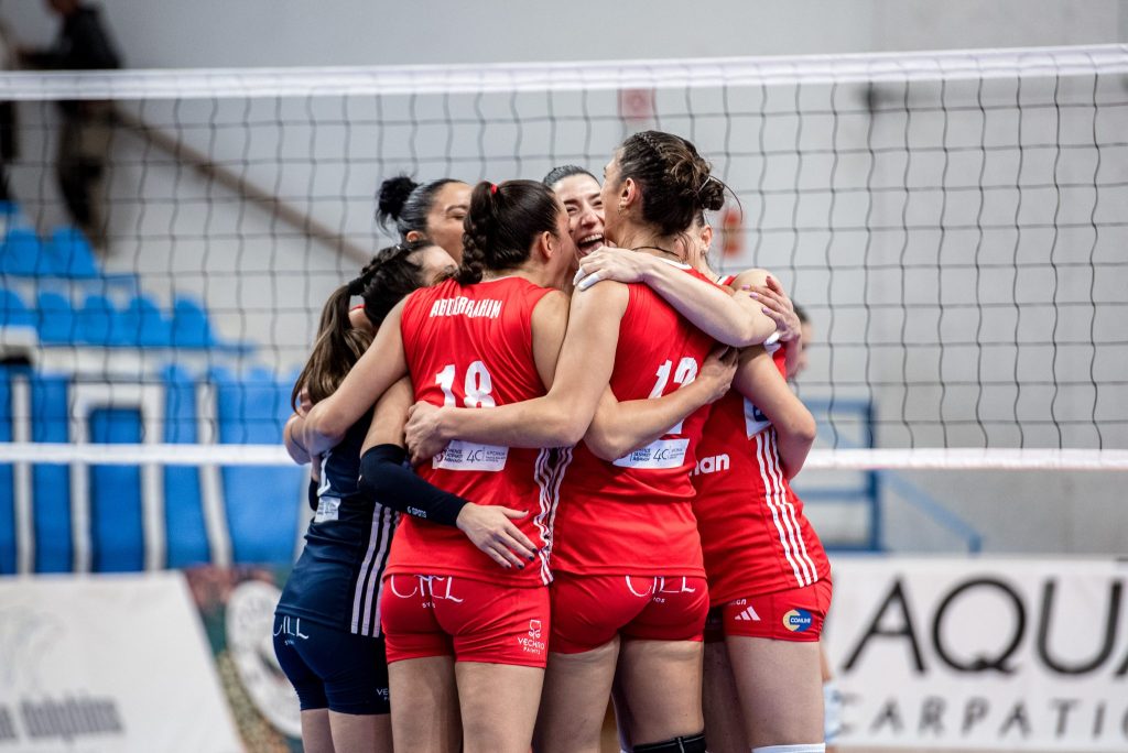 Τριπλέτα «μπετόν» Ολυμπιακός, Παναθηναικός, Πανιώνιος