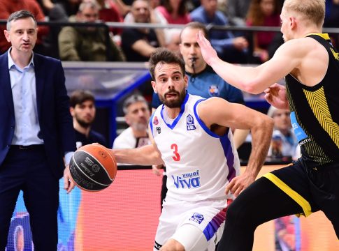 Τέλος από τον Πανιώνιο και οι Μιλεντίγιεβιτς και Σαλούστρος