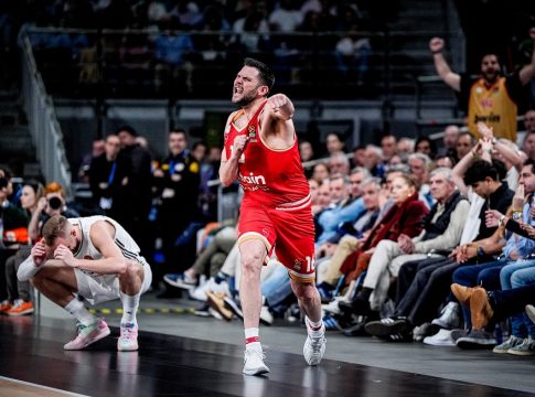 Ολυμπιακός: Αρχηγού παρόντος, πάσα αρχή παυσάτω (vid)