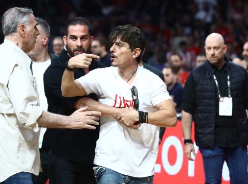 ΚΑΕ Ολυμπιακός: «Ο Γιαννακόπουλος έφυγε τρέχοντας για να αποφύγει τη σύλληψη»