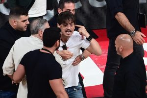 ΚΑΕ Ολυμπιακός: «Αναρωτιόμαστε, τα έχει δει αυτά η Πολιτεία και οι αρμόδιες Αρχές;» (vid)