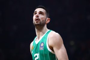 Παπαπέτρου: Πήγε να «γυρίσει» μόνος του το game 2 – Έβαλε 16 πόντους σε 20΄ συμμετοχής