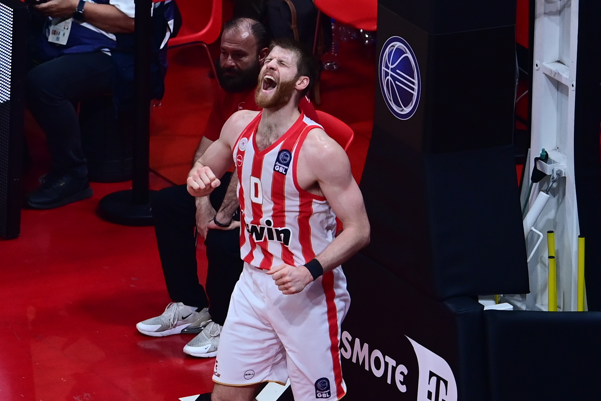 Ο Γουόκαπ είχε βάλει 19 πόντους στα τελευταία οκτώ ματς της GBL και 16 στο Game 2 (vids)