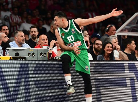 Απάντησε ο Σλούκας στους οπαδούς: «Εγώ έχω 4 Euroleague, εσείς μαζί 3»