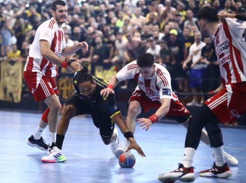 LIVE: ΑΕΚ – Ολυμπιακός