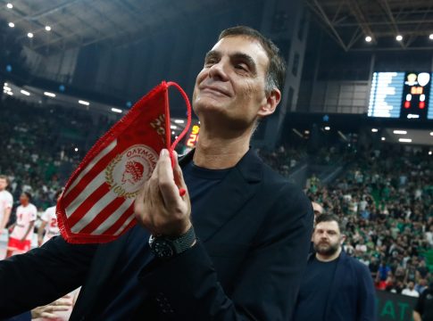 Μπαρτζώκας: Ο «βασιλιάς» των ερυθρόλευκων playoffs