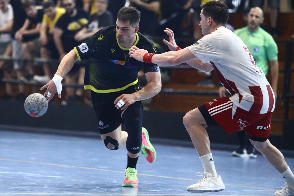 ΑΕΚ – Ολυμπιακός 36-30: Παράταση στη στέψη και 4ος τελικός στην Ηλιούπολη