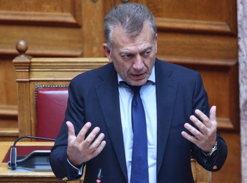 Βρούτσης: «Ως Υπουργός Αθλητισμού υπέγραψα το αίτημα η Ελλάδα να πάρει το Final Four»