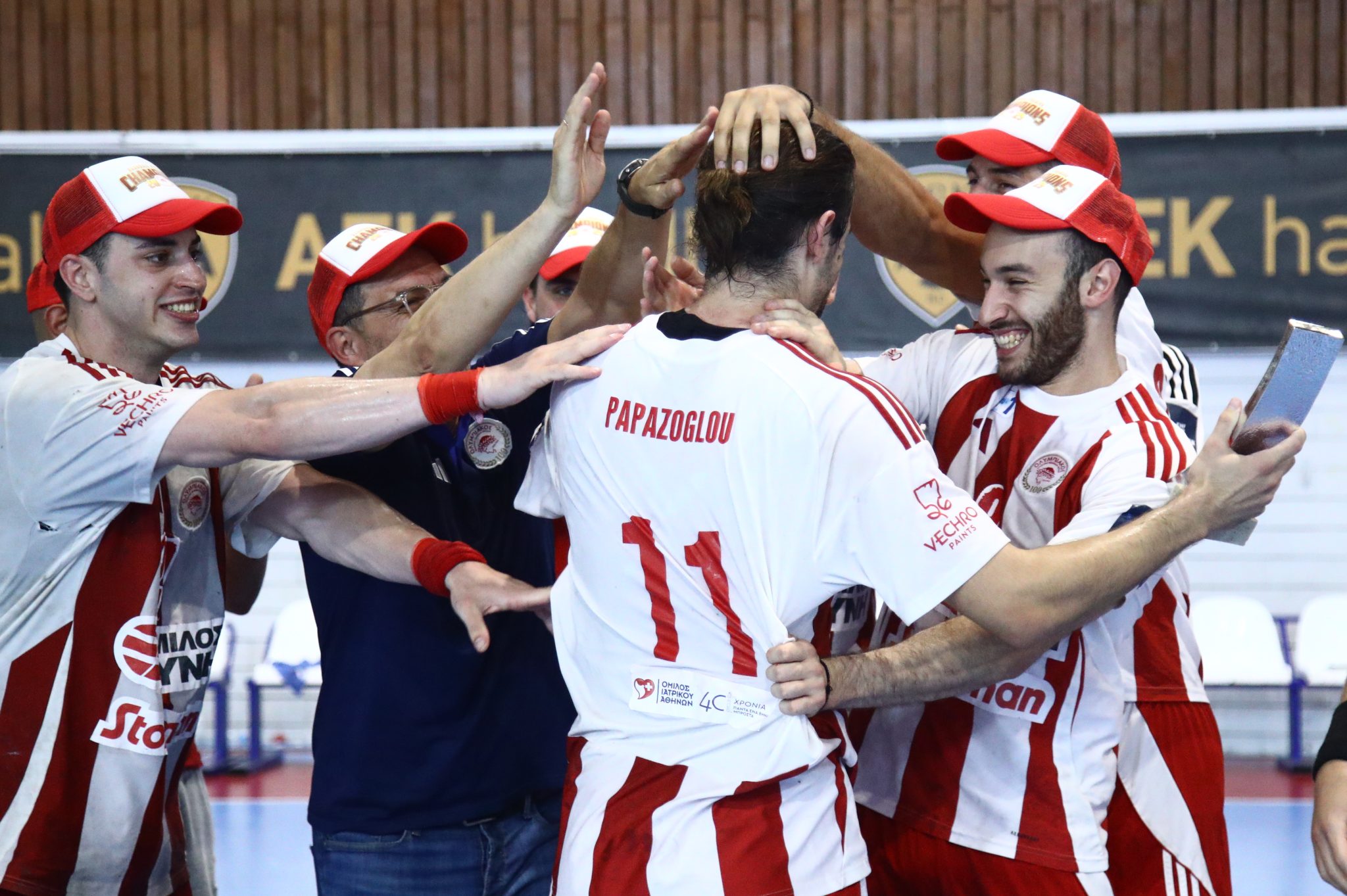 Η χρυσή βίβλος της Handball Premier: Ο Ολυμπιακός έφτασε τους πέντε τίτλους και έπιασε στην τρίτη θέση την ΑΕΚ
