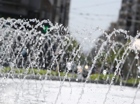 Καιρός: Καύσωνας μέχρι και την Παρασκευή – Έως 41 βαθμούς η θερμοκρασία σήμερα, ποιες περιοχές θα λιώσουν