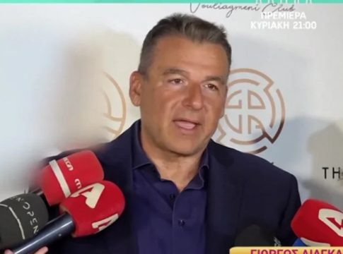 Σούσουρο σε εκδήλωση με Γιώργο Λιάγκα και Φαίη Σκορδά – Τι έκανε η παρουσιάστρια μόλις τον είδε να μπαίνει στην αίθουσα
