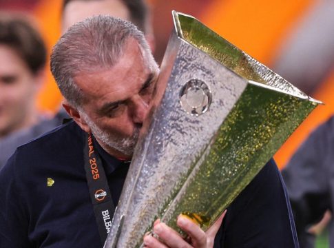 «Τελειώνει από την Τότεναμ ο Ποστέκογλου»