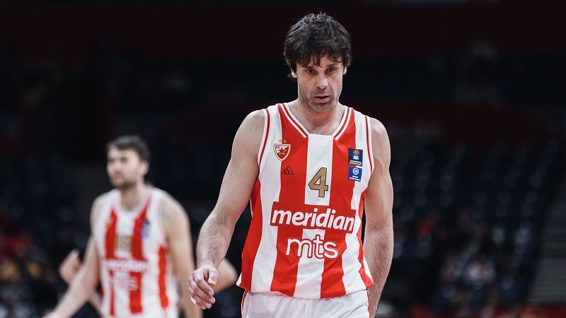 Ο Μίλος Τεόντοσιτς ανακοίνωσε ότι αποσύρεται από το μπάσκετ – Το «αντίο» του Ολυμπιακού