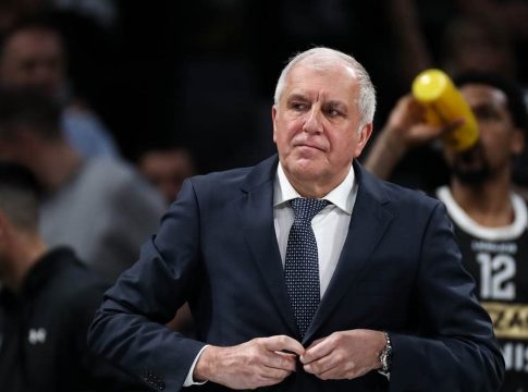 Ομπράντοβιτς για την απουσία του από τα σερβικά πλέι οφ: «Ο Θεός με φύλαξε…»