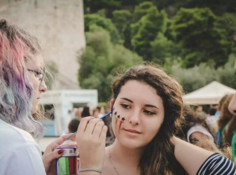 «Connect Athens Festival» στη Φωκίωνος Νέγρη: Ένα φεστιβάλ που ενώνει τις γενιές